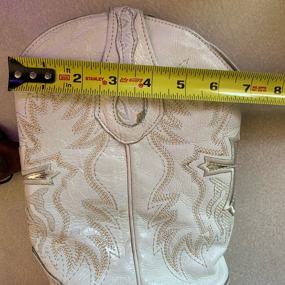 Old Corral Western White Cross Boots. - Picture 10 of 12